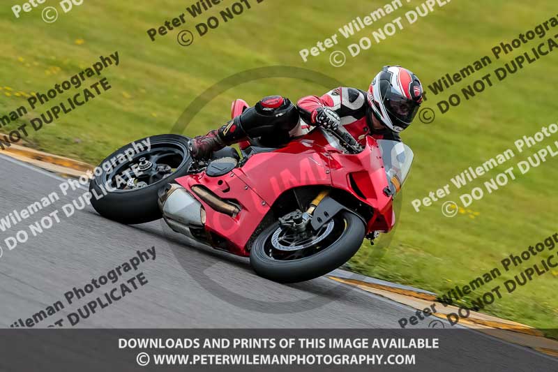 PJM Photography;anglesey no limits trackday;anglesey photographs;anglesey trackday photographs;enduro digital images;event digital images;eventdigitalimages;no limits trackdays;peter wileman photography;racing digital images;trac mon;trackday digital images;trackday photos;ty croes